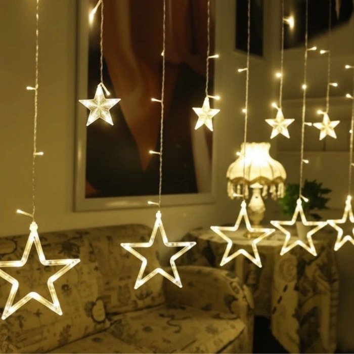 Kumandalı Yıldız Figürlü 12 Sarkıtlı 120 LED Uzaktan Kumandalı Dekor Işık – Masaüstü ve Ortam Aydınlatması (5263)