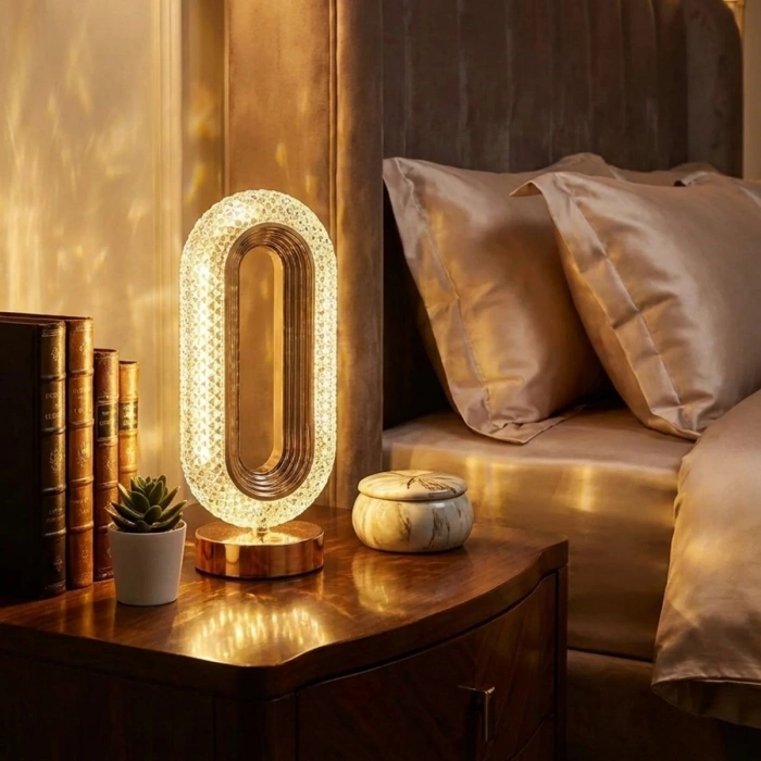 Oval Şeklinde Kristal LED Masa Lambası – Dokunmatik, 3 Renk Işık Modlu, Şarjlı Dekoratif Gece Lambası (5263)