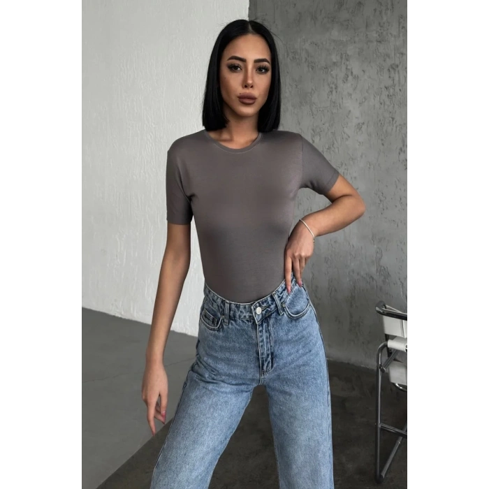 Rahat Ve Şık Kısa Kollu Bisiklet Yaka Likralı Viskon Penye Body Füme