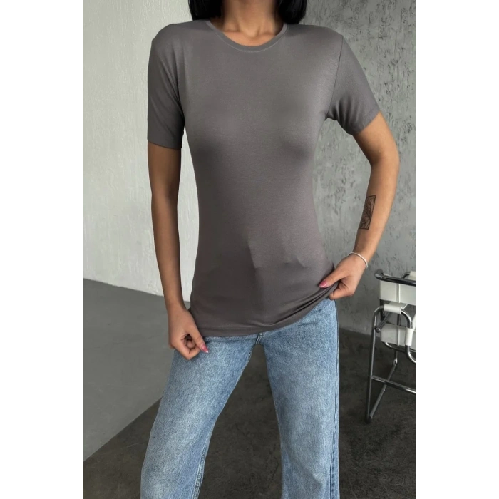 Rahat Ve Şık Kısa Kollu Bisiklet Yaka Likralı Viskon Penye Body Füme