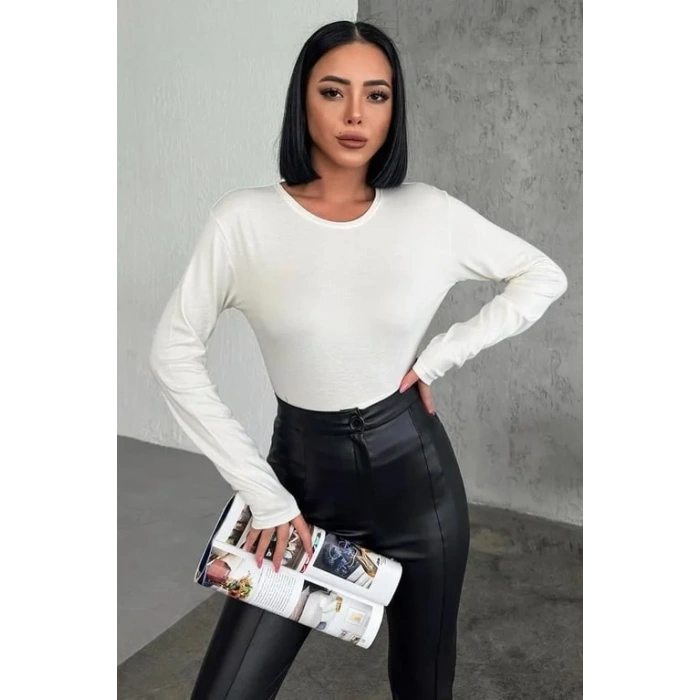 Rahat Ve Şık Uzun Kollu Bisiklet Yaka Likralı Viskon Penye Body Ekru
