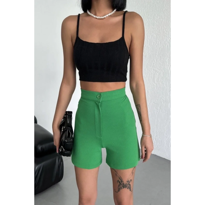 Tarz Ve Rahatlığı Bir Arada Sunan Yüksek Bel Esnek Likralı Krep Şort Yeşil