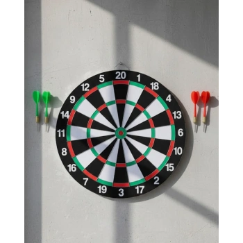 Ev Ve Oyun Alanları İçin Dart Tahtası 12 İnç 4 Dart Oku Dahil
