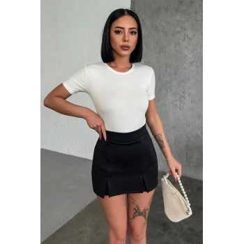 Rahat Ve Şık Kısa Kollu Bisiklet Yaka Likralı Viskon Penye Body Ekru