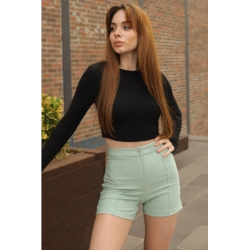 Zarif Ve Şıklığı Bir Arada Sunan Yüksek Bel Krep Esnek Çimalı Çizgili Şort Su Yeşili