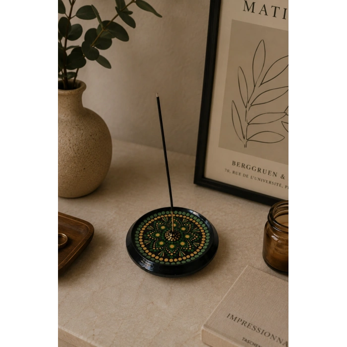 MANDALA TÜTSÜLÜK