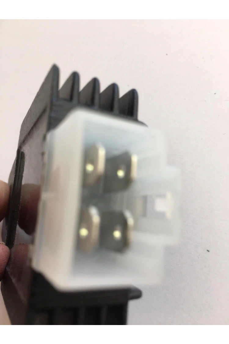 Regülatör Cup 100 110 4 Fiş Konjektör