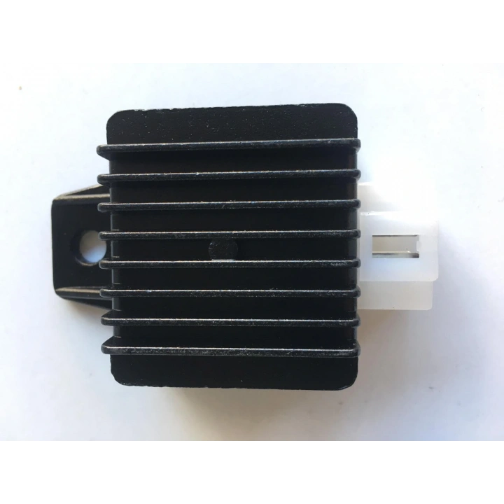 Cup/Sct Kablosuz 4 Fiş Konjektör Şarj Regületörü