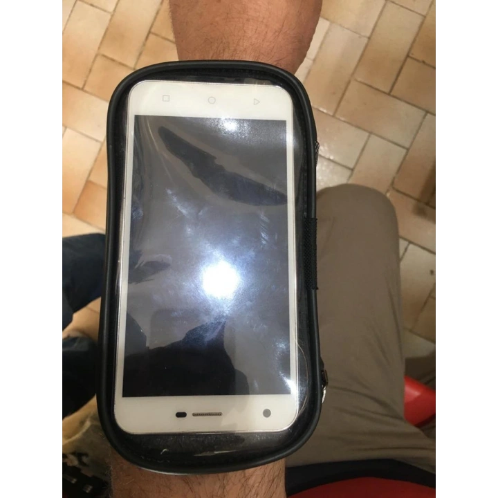 Siyah Su Geçirmez Kol Bağlantılı Lastikli Ayarlı Telefon Tutucu