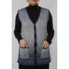 Y166 MAVİ-BEYAZ KARELİ DESENLİ DÜĞMELİ CEPLİ MEVSİMLİK ANNE YELEK