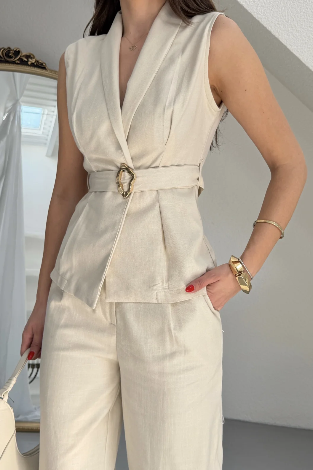 Bej Keten Gold Tokalı Bağlamalı Yelek Takım