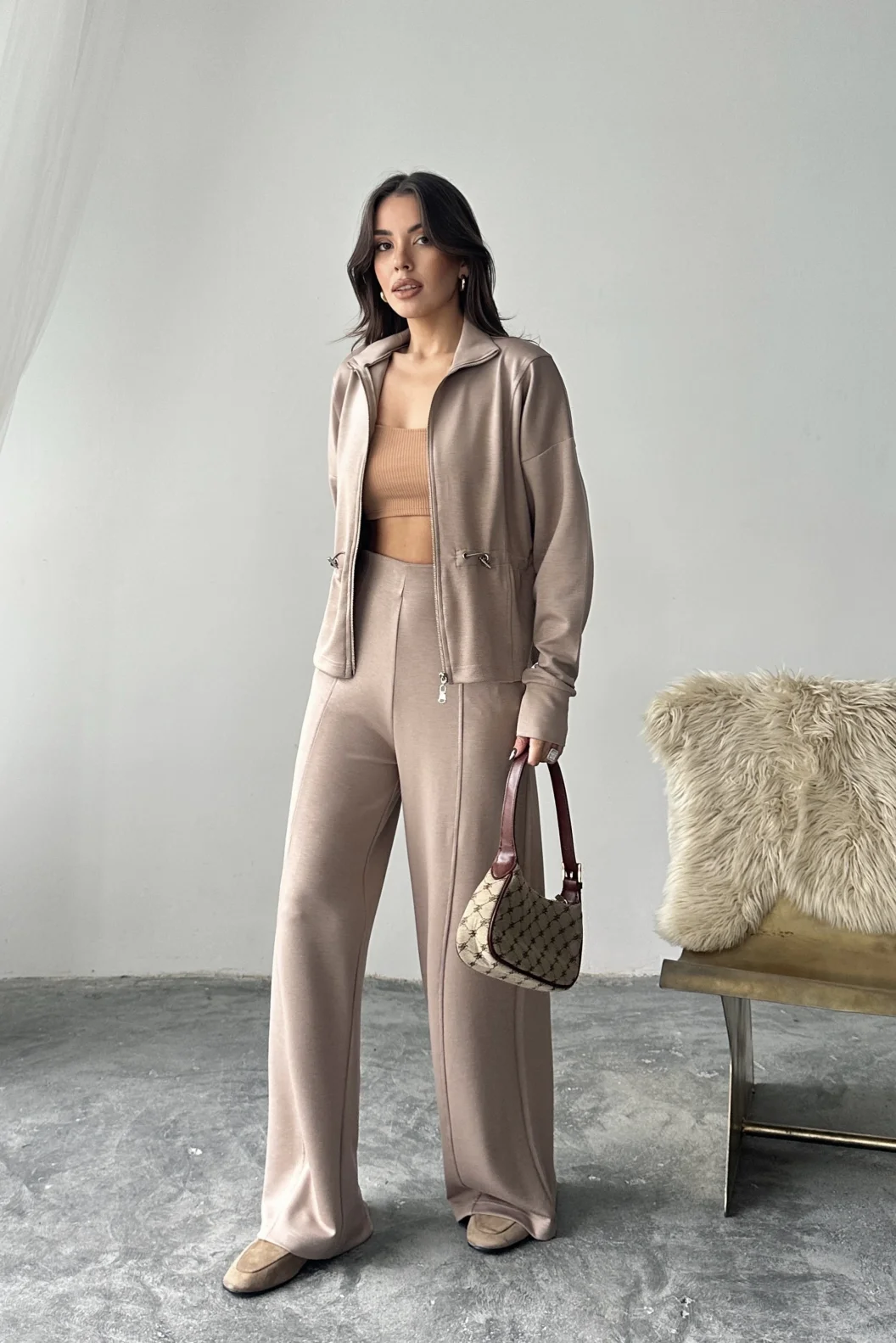 Bej Bel Büzgülü Modal Takım