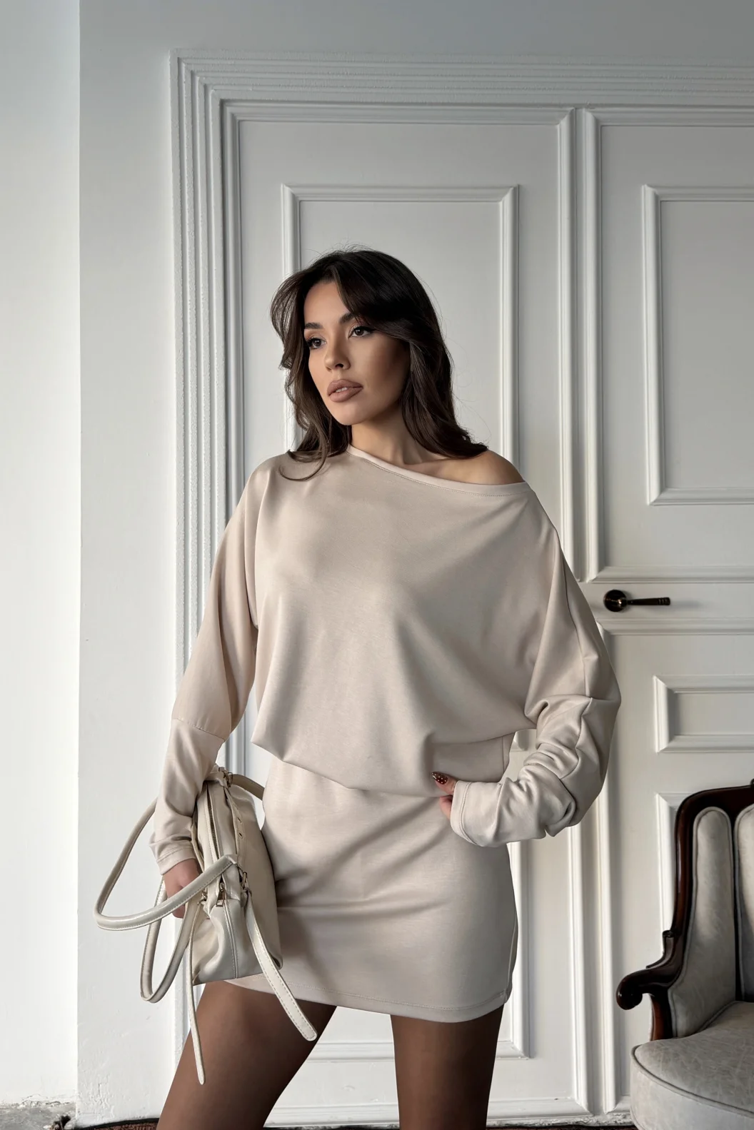 Bej düşük Omuz Beli Lastikli Elbise