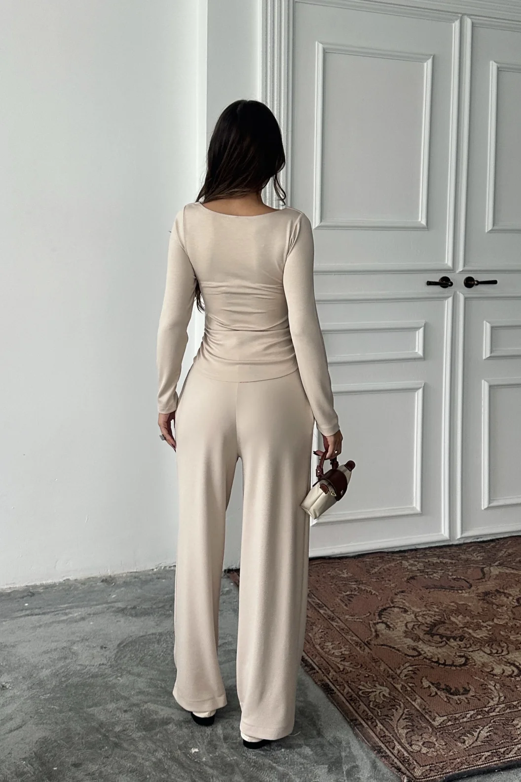 Bej Kare Yaka Büzgülü Modal Takım