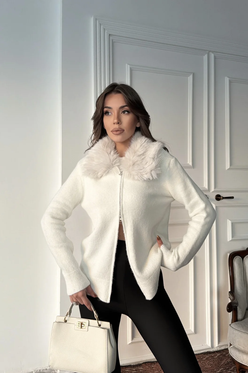 Kürk Detaylı Hırka