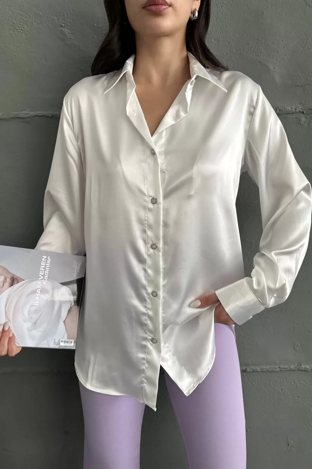 Beyaz Saten Oversize Gömlek