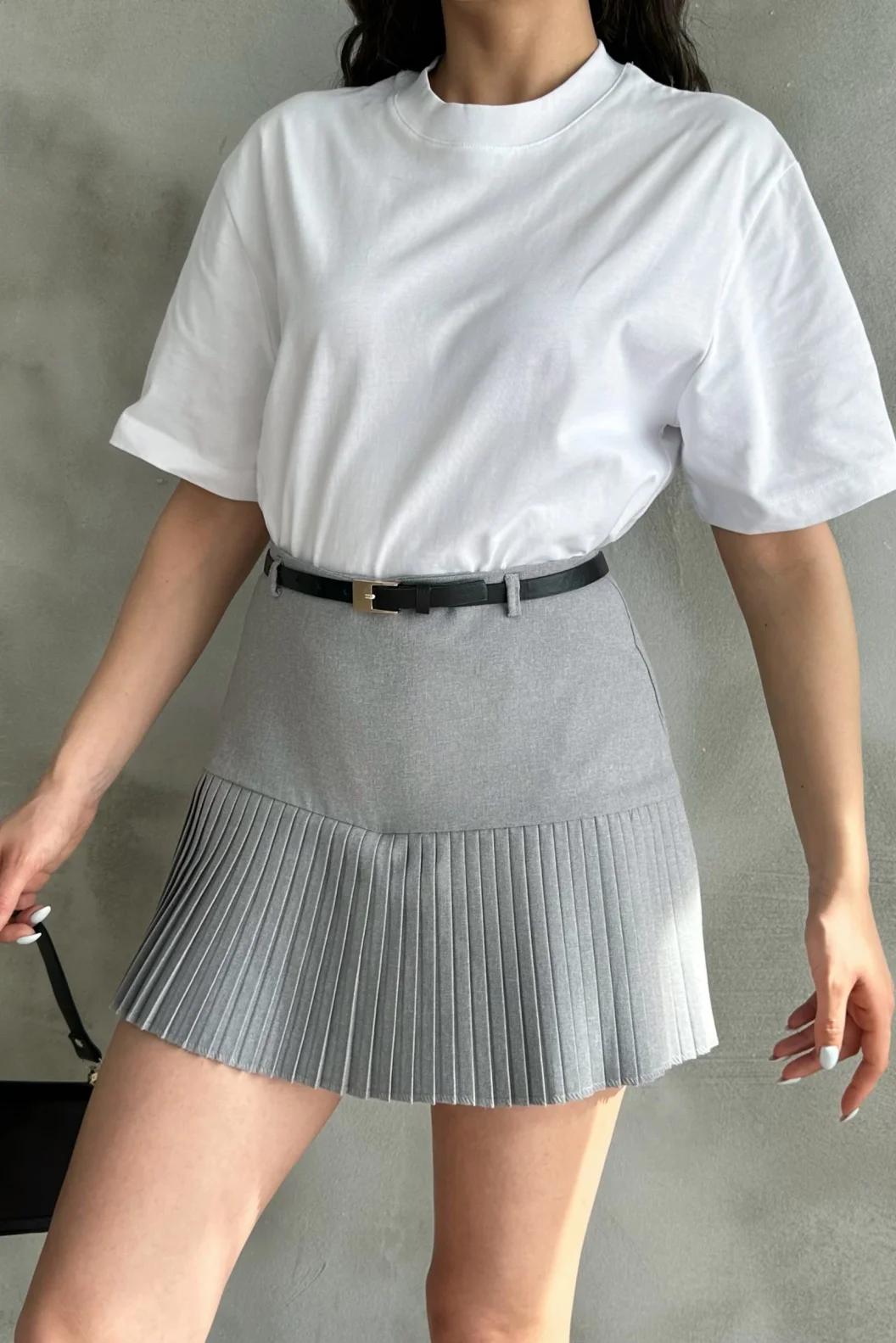 Gri Pile Detaylı Poliviskon Etek