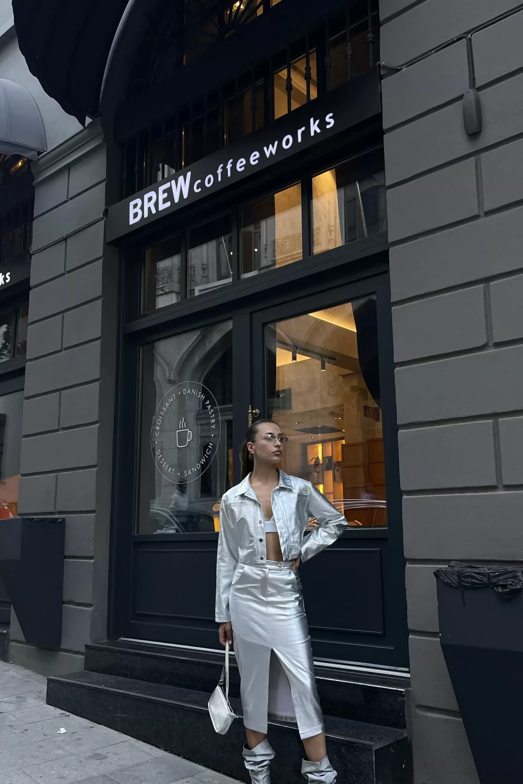 Gümüş Varak Önden Yırtmaçlı Etek