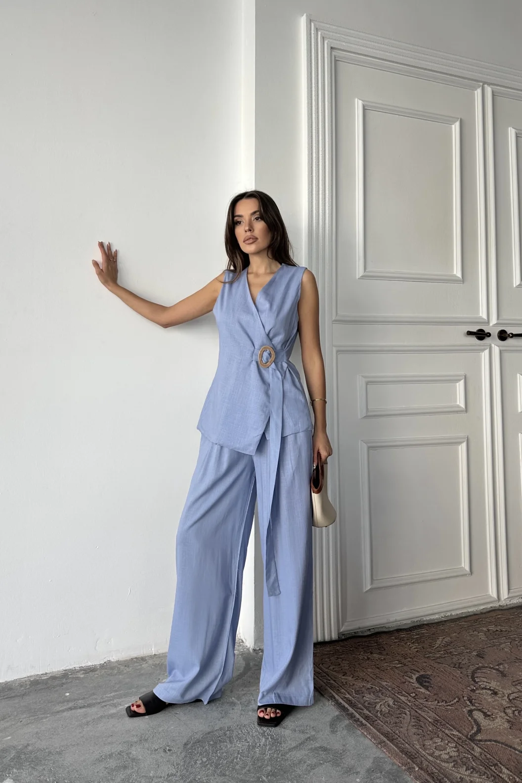 Mavi Keten Tokalı Bağlamalı Yelek Takım