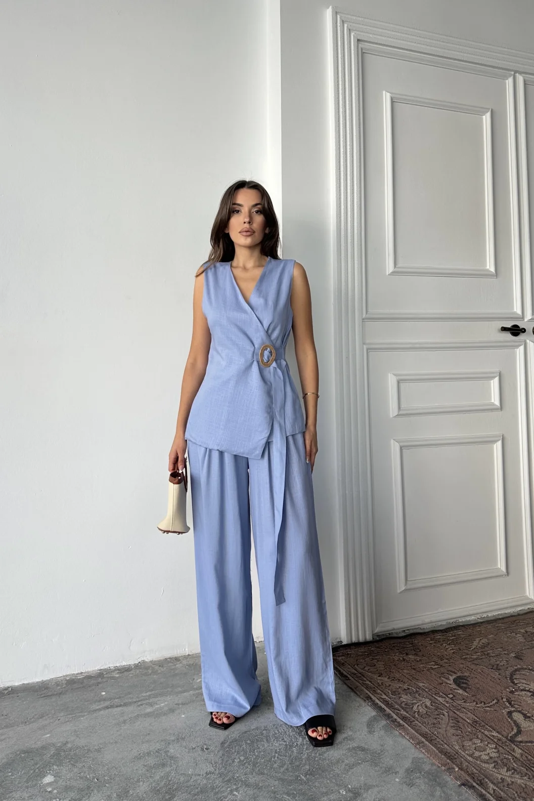 Mavi Keten Tokalı Bağlamalı Yelek Takım