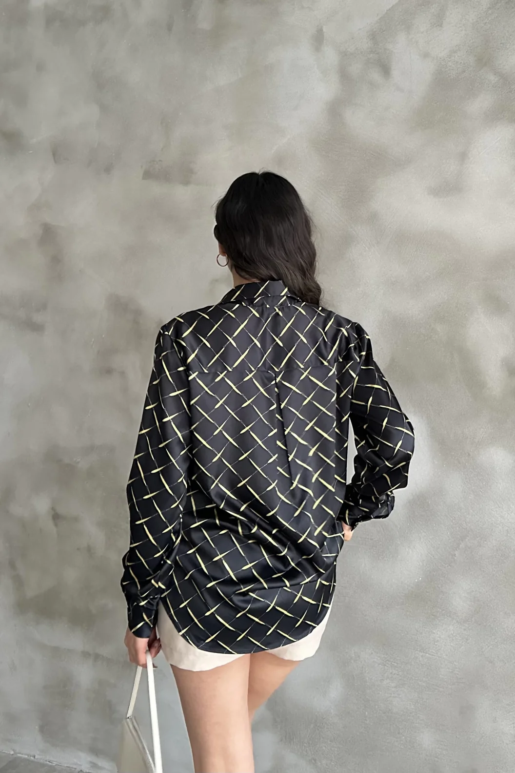 Sarı Çizgi Desen Saten Oversize Gömlek