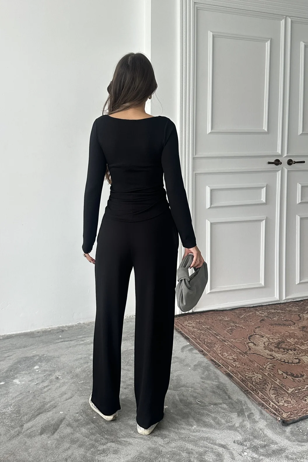 Siyah Kare Yaka Büzgülü Modal Takım