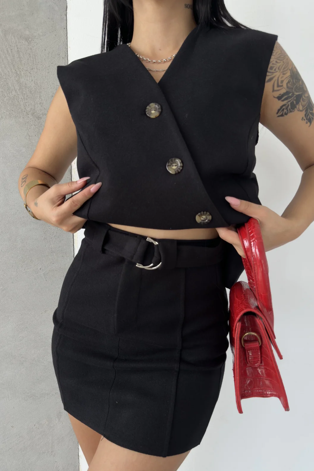 Siyah Kaşe Kruvaze Oversize Yelek Etek Takım