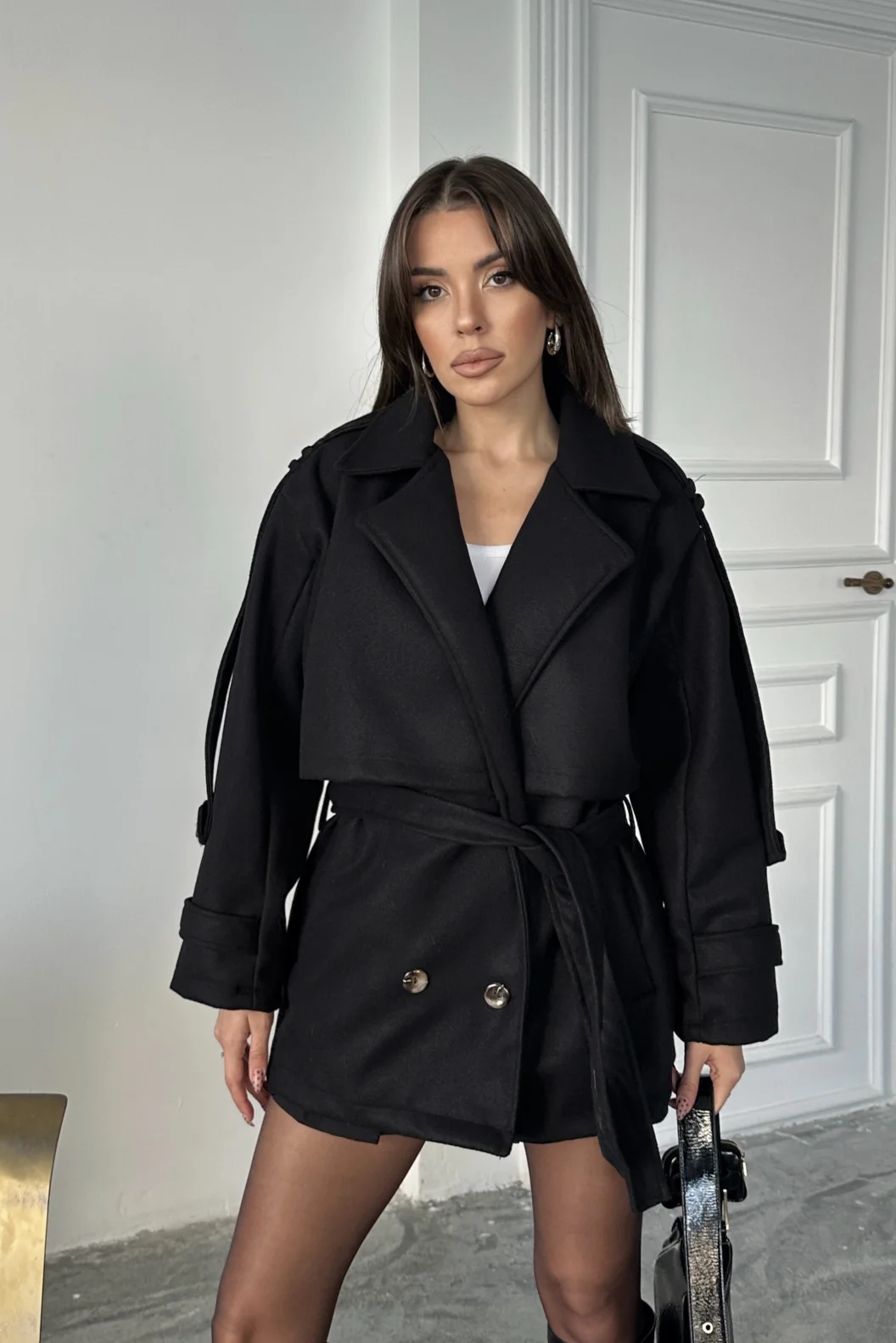 Siyah Modern Kesim Bordo Kaşe Kaban