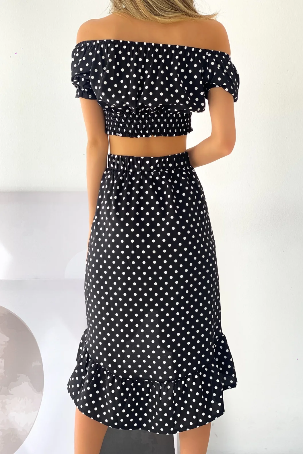 Siyah Puantiye Büstiyer Etek Takım