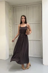 Kahverengi Modal Askılı Elbise