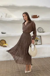 Kahverengi Kraşlı Etek Gömlek Takım