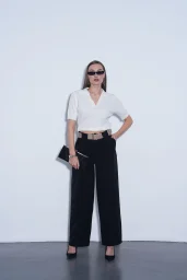 Siyah Köprü Detaylı Kemerli Pantolon