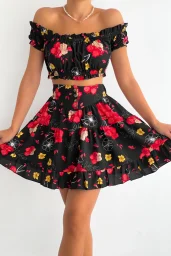 Kırmızı Çiçek Desenli Büstiyer Etek Takım