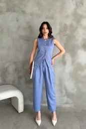 Mavi Altın Düğmeli Yelek Pileli Pantolon Takım