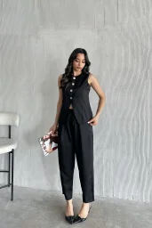 Siyah Altın Düğmeli Yelek Pileli Pantolon Takım