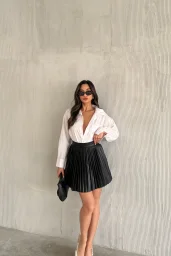 Siyah Deri Pilise Etek