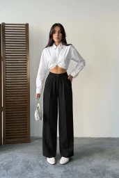 Siyah Kemer Detaylı Palazzo Pantolon