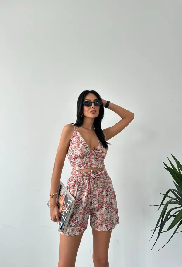 Kırmızı Desenli Keten Büstiyer Şort Takım