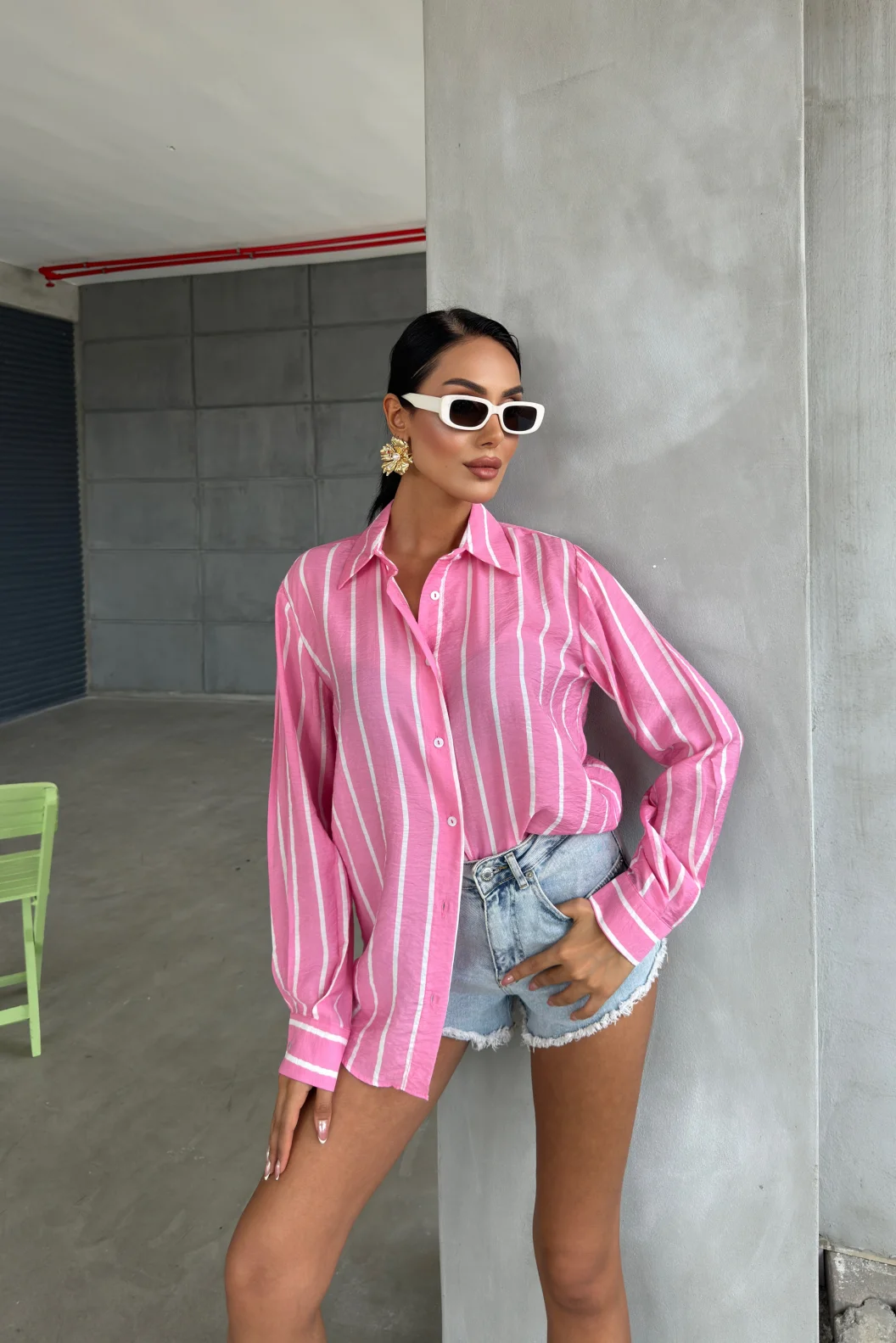 Pembe Çizgili Oversize Gömlek