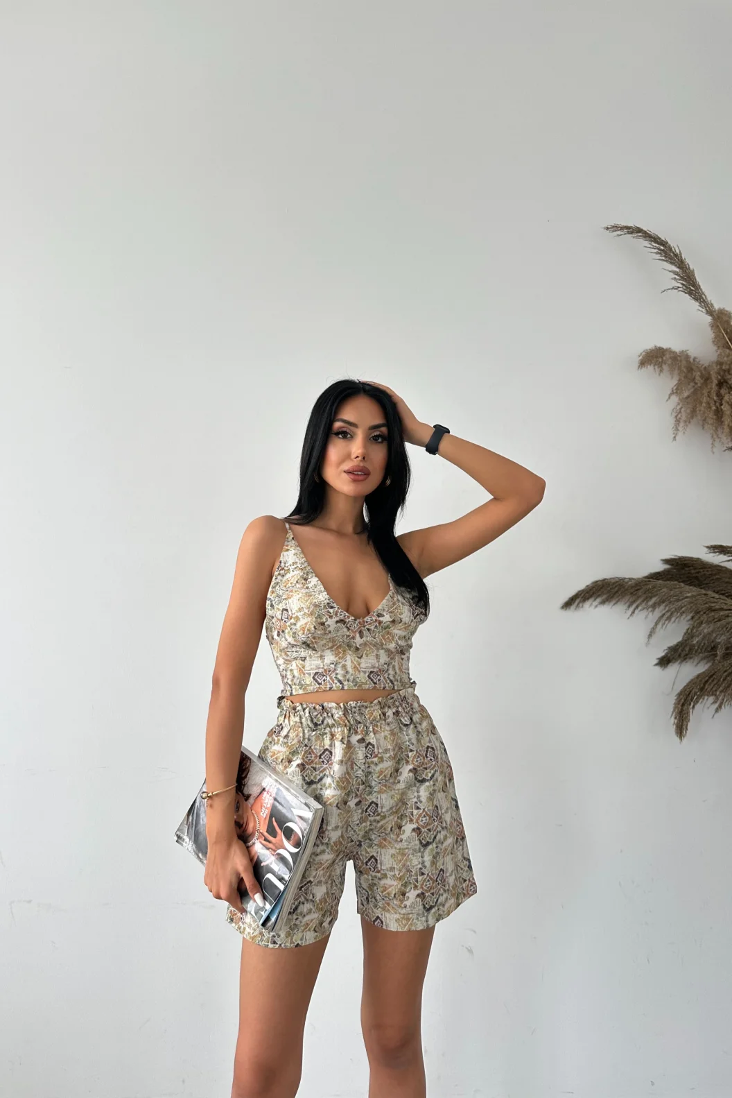 Yeşil Desenli Keten Büstiyer Şort Takım