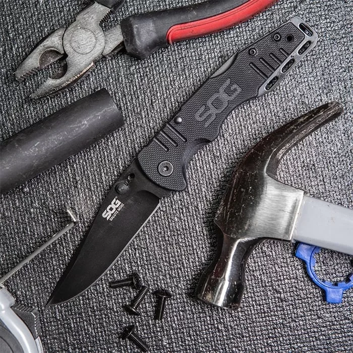 SOG FK1101 Salute Mini Satin Çakı