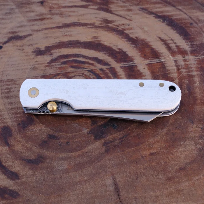 Bigshot B30 Beyaz Mikarta Kabze N690 Paslanmaz Çelik Çakı