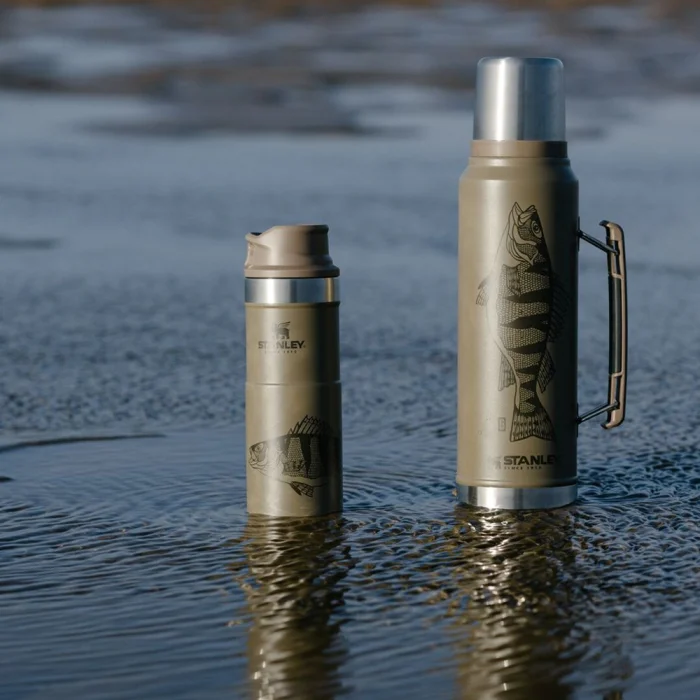 Stanley Klasik Trigger-Action Termos Bardak  0.47 Lt