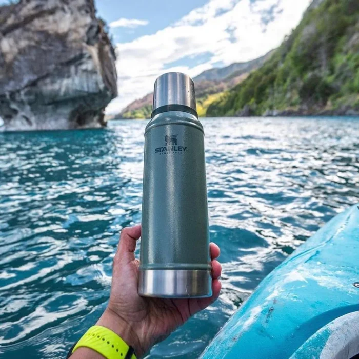 Stanley Klasik Vakumlu Termos 0.75 Lt