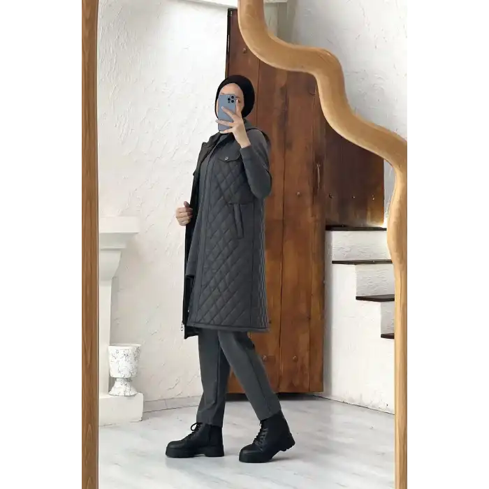 FÜME Kapitone Zarafetiyle Kapüşonlu Üçlü Takım