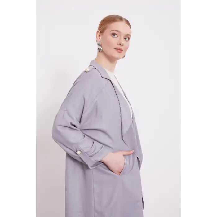 Gri Apolet Detaylı Kısa Kap