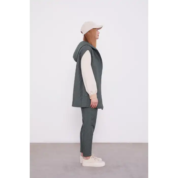 HAKİ Kapitone Kapüşonlu Yelekli İkili Takım