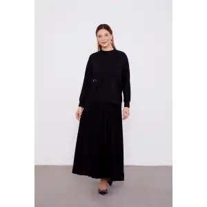 Siyah Varak Detaylı Etek Takım