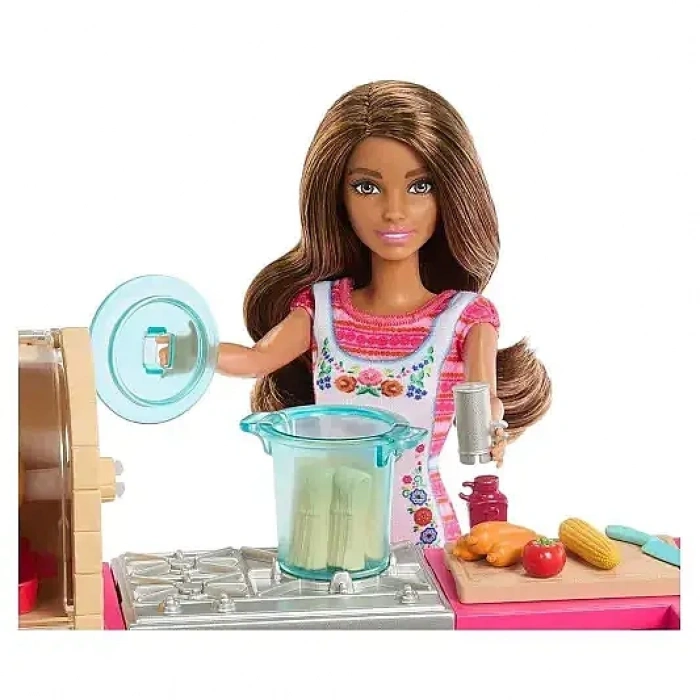Barbie Teresa Arkadaşının Mutfak Oyun Seti