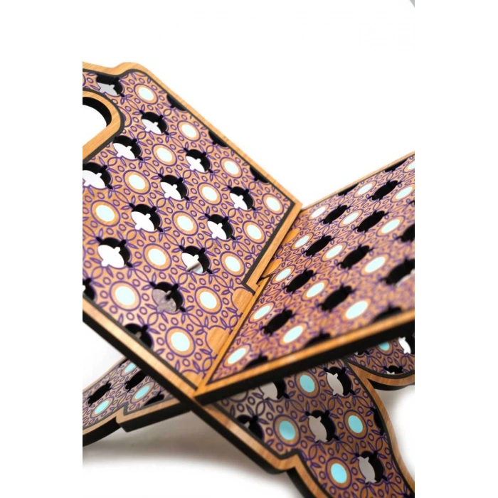 Bemenda Motifli Ahşap Rahle